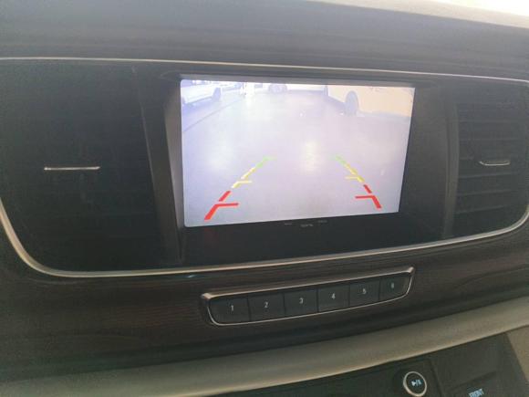 [广州·粤A] 二手别克别克GL82015款 2.4L 豪华商务尊享版