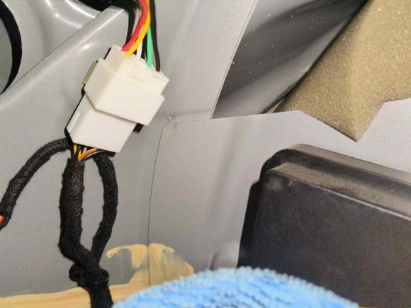 [南京·苏A] 二手众泰众泰SR92017款 2.0T 自动极致之心版