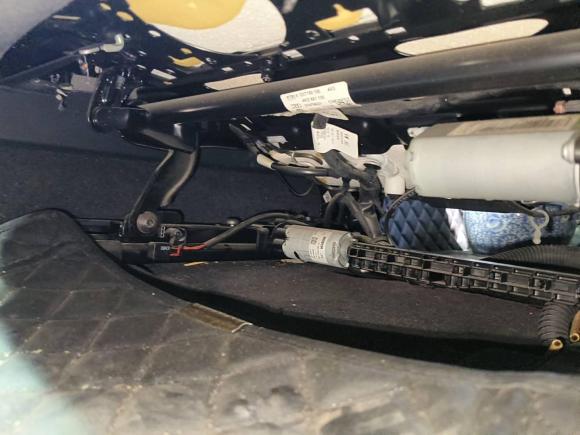 [济南·鲁A] 二手奥迪奥迪A6L2020款 45 TFSI 臻选致雅型