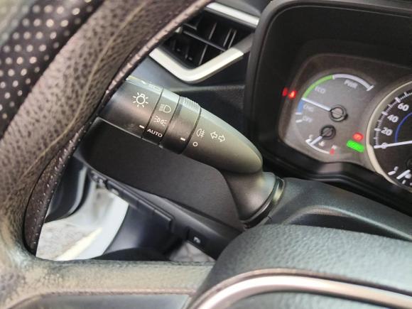 [深圳·贵H] 二手丰田雷凌2021款 双擎 1.8H E-CVT豪华版