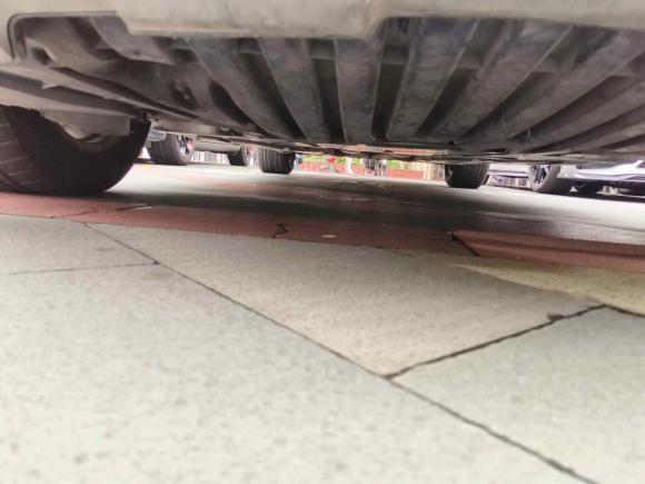 [上海·沪M] 二手奔驰奔驰R级2010款 R 300 L 商务型