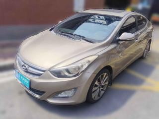 现代朗动2015款 1.6L 自动尊贵型