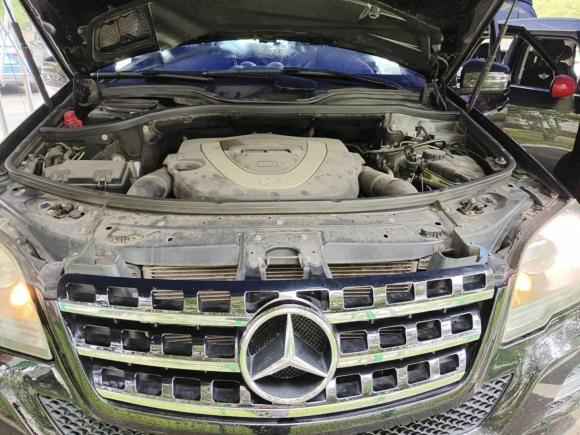 [上海·沪L] 二手奔驰奔驰M级2010款 ML 350 4MATIC豪华型