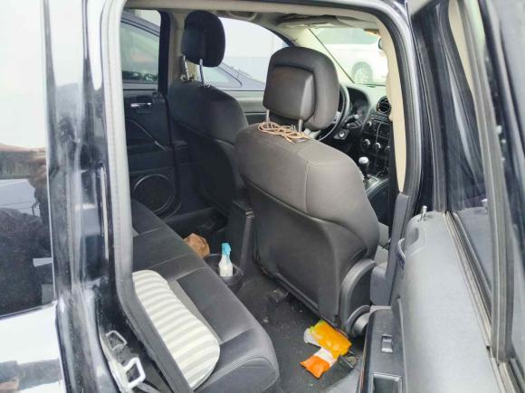 [苏州·苏U] 二手Jeep指南者2011款 2.0L 两驱运动版