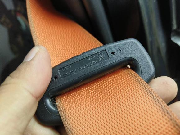 [嘉兴·浙F] 二手长安长安UNI-T2023款 第二代 1.5T 运动版 尊贵型