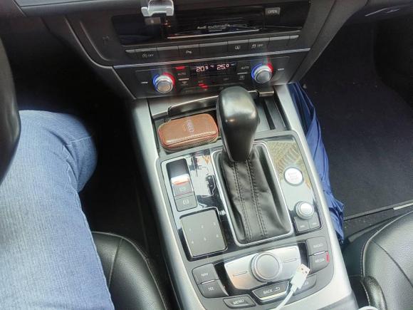 [广州·粤S] 二手奥迪奥迪A6L2018款 30周年年型 35 TFSI 运动型