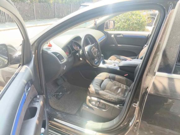 [上海·沪E] 二手奥迪奥迪Q72010款 3.0 TDI quattro 领先型