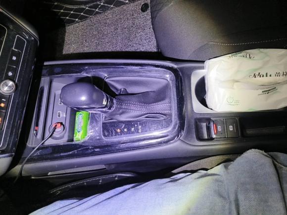 [杭州·浙B] 二手荣威荣威i52019款 1.5L 自动4G互联领豪版