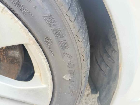 [宁波·浙B] 二手奔驰奔驰C级2011款 C 200 CGI 时尚型