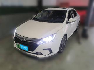 比亚迪秦新能源2015款 1.5T 双冠旗舰Plus版「上海二手车」「天天拍车」