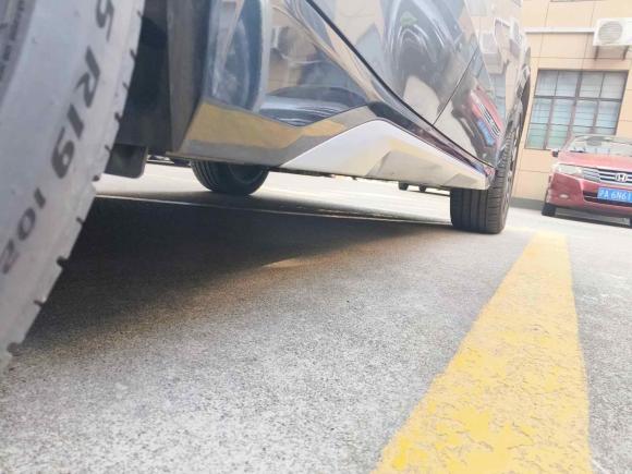 [上海·沪D] 二手宝马宝马X12023款 sDrive25Li X设计套装