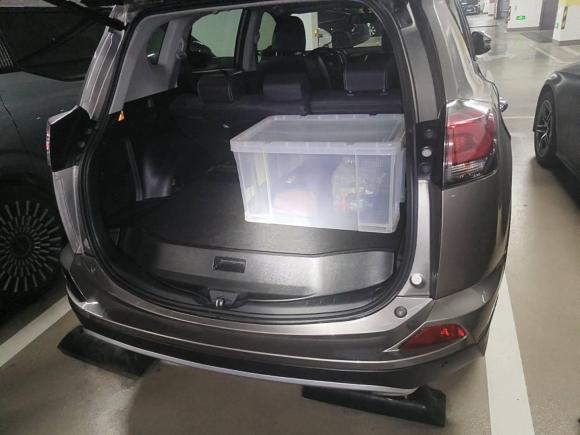[上海·沪D] 二手丰田RAV4荣放2016款 2.5L 自动四驱精英版