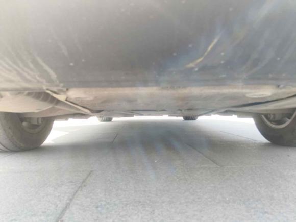 [济南·鲁S] 二手奥迪奥迪A4L2015款 35 TFSI 自动标准型