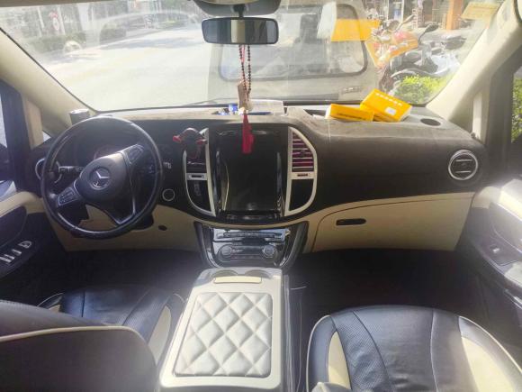 [苏州·苏E] 二手奔驰威霆2018款 2.0T 商务版 国V