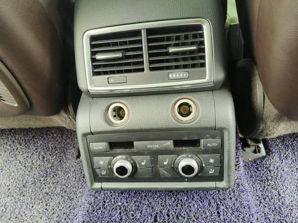 [金华·浙G] 二手奥迪奥迪Q72012款 3.0 TFSI 技术型(200kW)