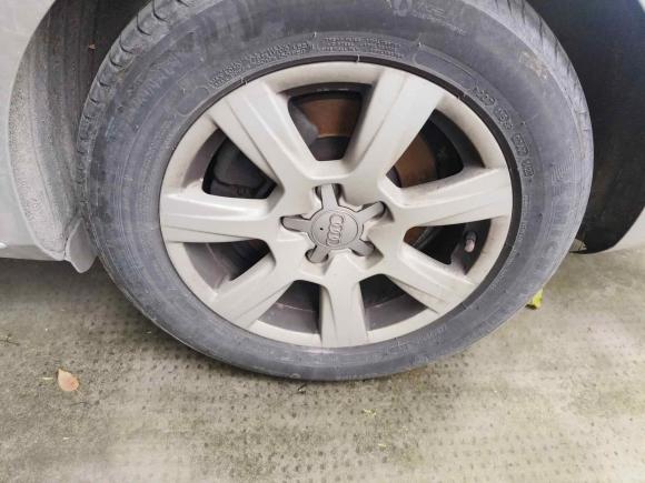 [嘉兴·浙F] 二手奥迪奥迪A4L2009款 2.0 TFSI 标准型