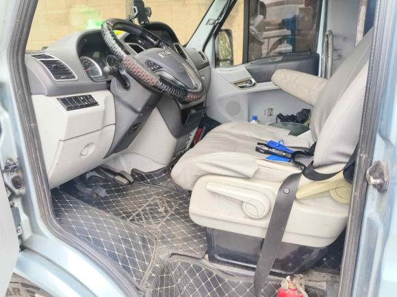 [宁波·沪C] 二手依维柯依维柯褒迪2014款 3.0TA42 17座F1C