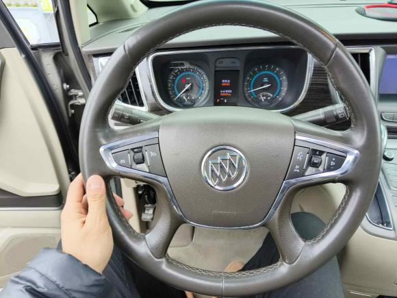 [无锡·粤B] 二手别克别克GL82011款 3.0L XT豪华商务旗舰版