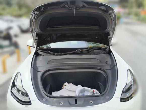 [佛山·粤A] 二手特斯拉Model Y2022款 后轮驱动版