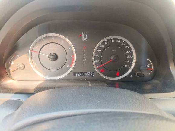 [青岛·鲁B] 二手本田雅阁2011款 2.4L LX