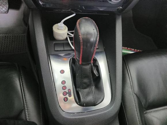 [广州·粤A] 二手大众速腾2012款 1.4TSI 自动豪华型