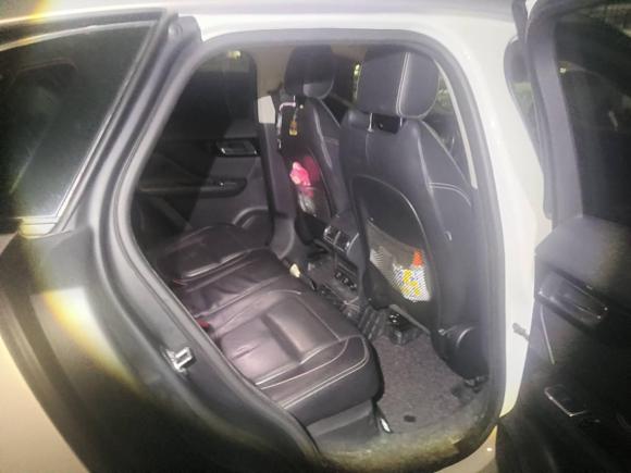 [深圳·粤B] 二手捷豹捷豹F-PACE2016款 3.0 SC 四驱R-Sport运动版