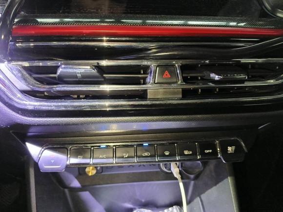 [西安·陕U] 二手长安欧尚长安欧尚X52021款 改款 1.6L 手动豪华型