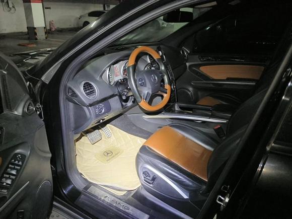 [南昌·赣M] 二手奔驰奔驰M级AMG2011款 AMG ML 63