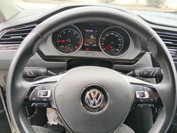 [无锡·苏B] 二手大众途观L2017款 330TSI 自动两驱舒适版