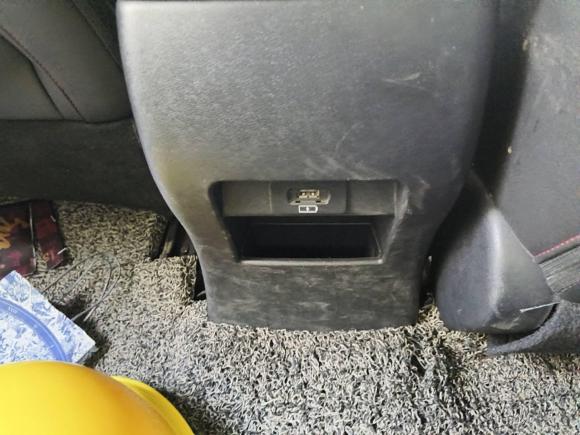 [嘉兴·浙A] 二手北京汽车北京EU52018款 R500 智风版