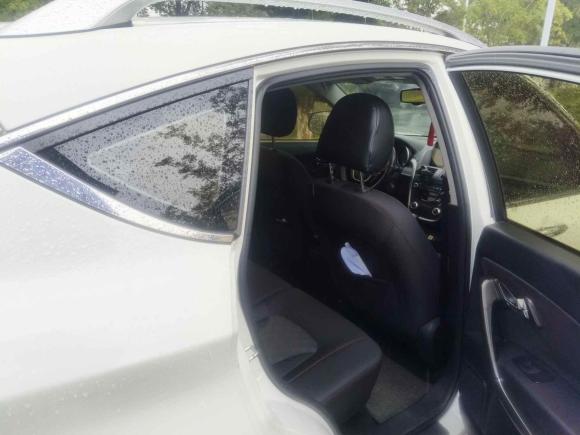 [杭州·浙A] 二手奔腾奔腾X802016款 2.0L 自动舒适型