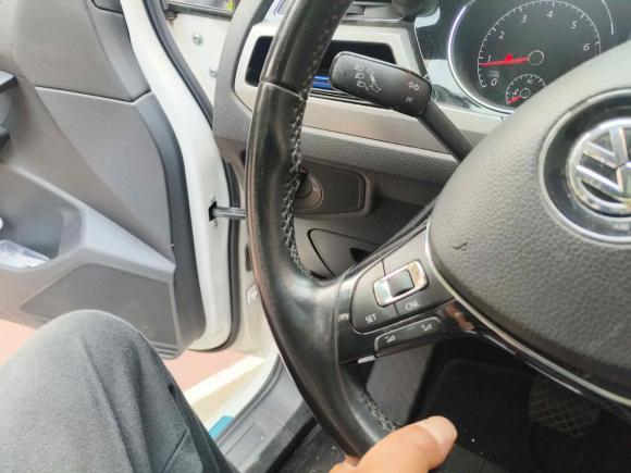 [上海·沪D] 二手大众途安2016款 途安L 280TSI DSG舒雅版