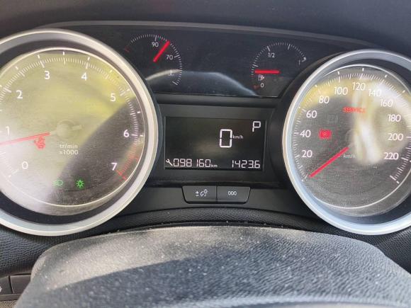 [苏州·苏E] 二手标致标致4082016款 1.6T 自动豪华版