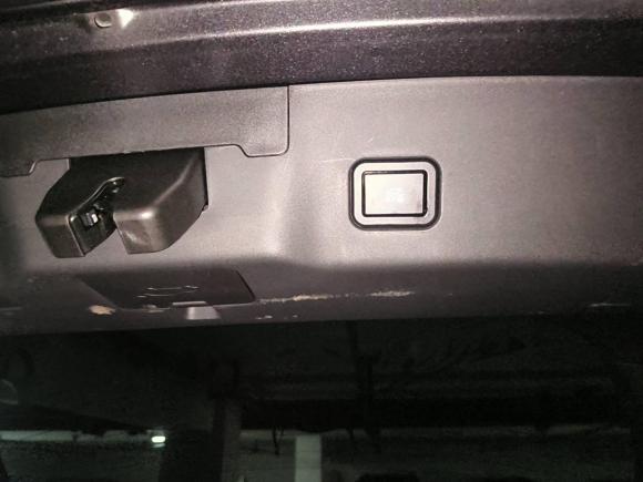 [嘉兴·浙F] 二手长安长安UNI-V2023款 1.5T 运动版