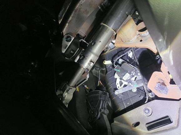 [上海·豫Q] 二手荣威荣威RX82018款 30T 智联网两驱旗舰版