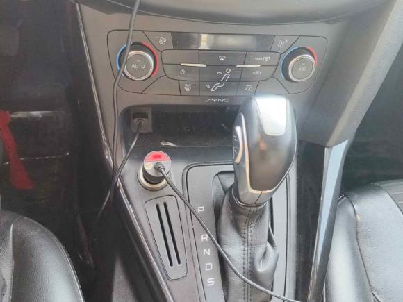 [合肥·皖A] 二手福特福克斯2015款 三厢 1.6L 自动风尚型