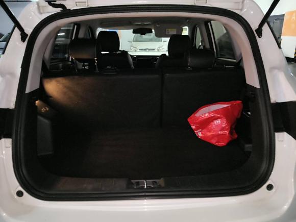 [深圳·粤S] 二手陆风陆风X22017款 1.6L 自动劲锐版