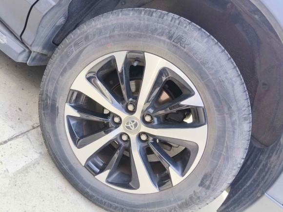 [上海·沪D] 二手丰田RAV4荣放2016款 2.0L CVT两驱风尚版 国V