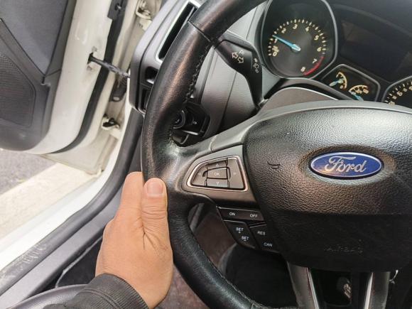 [杭州·浙A] 二手福特福克斯2015款 两厢 EcoBoost 180 自动精英型