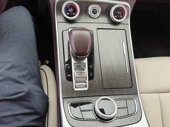 [上海·苏F] 二手红旗红旗H92022款 3.0T 智联旗领四座版