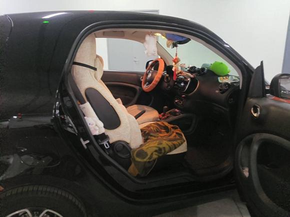 [苏州·苏U] 二手smartsmart fortwo2019款 0.9T 66千瓦硬顶风擎版 国VI