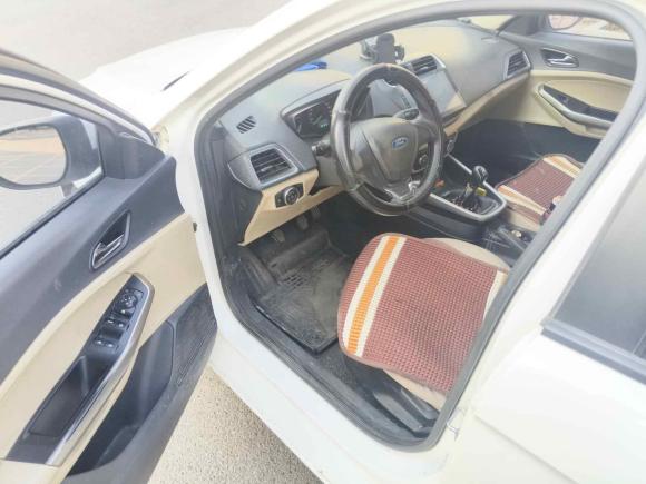 [青岛·鲁B] 二手福特福睿斯2017款 改款 1.5L 手动舒适型