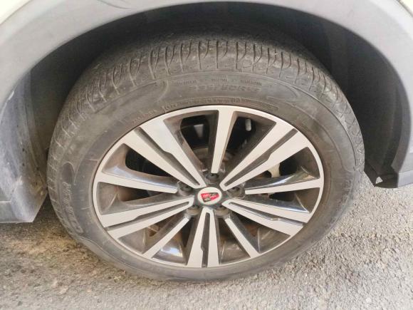 [深圳·粤N] 二手荣威荣威RX52020款 20T 自动4G互联超越旗舰版