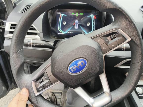 [西安·陕A] 二手比亚迪比亚迪e22021款 舒适型