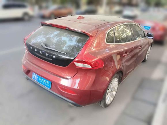 [上海·沪A] 二手沃尔沃沃尔沃V402013款 2.0T 智雅版