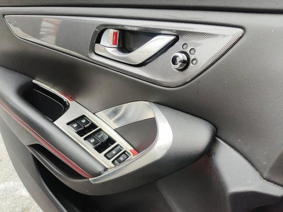 [湖州·苏B] 二手长安长安CS552017款 1.5T 手动炫动型