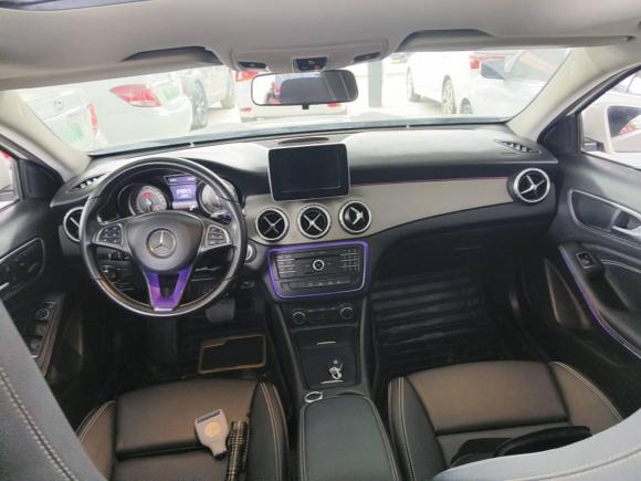 [武汉·赣A] 二手奔驰奔驰GLA2016款 GLA 200 动感型