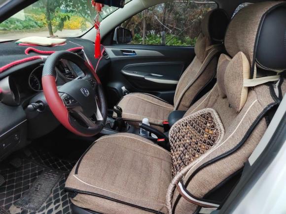 [成都·川Z] 二手长安长安CS352017款 1.6L 手动豪华型