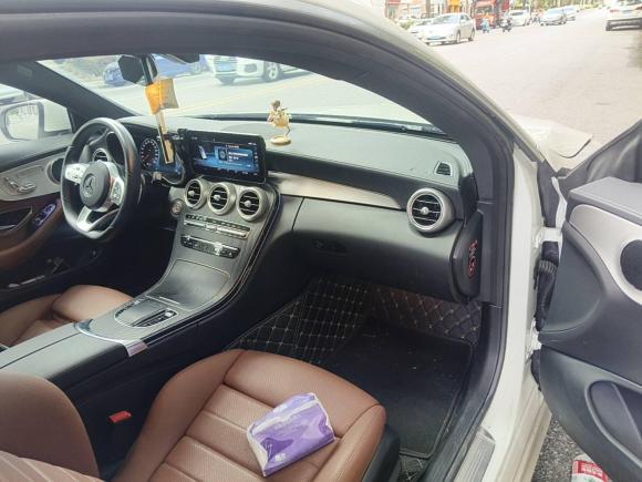 [南京·苏A] 二手奔驰奔驰C级2021款 C 260 轿跑车