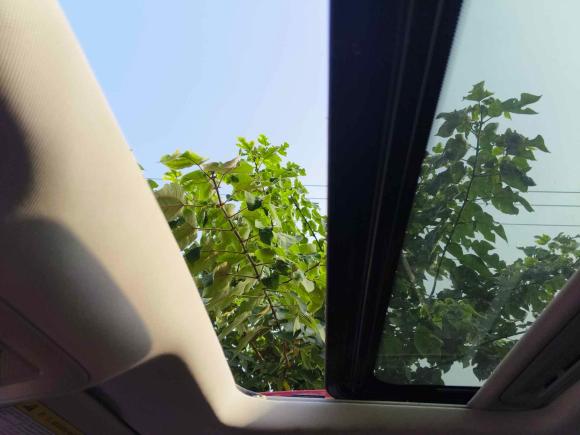 [上海·浙G] 二手荣威荣威i52020款 1.5L 自动4G互联领豪旗舰版